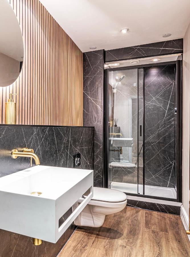Luxury Georgian Townhouse With Cinema And Parking Villa Chester Ngoại thất bức ảnh